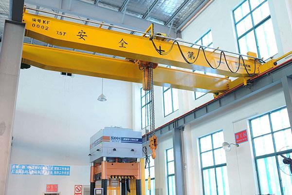 اوپر کرین کی قیمتیں چین