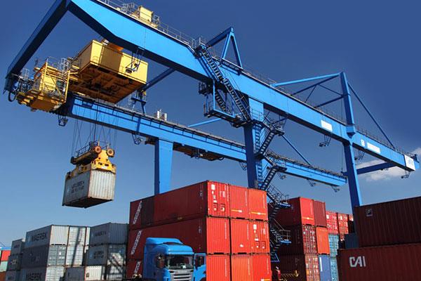 Mobile Container Crane